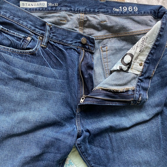 Gap standard men’s jeans. - Picture 4 of 6